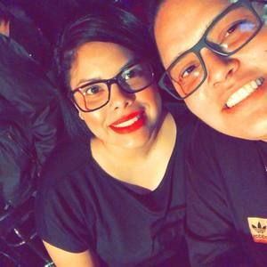 Meet your Posher, Jeanannette